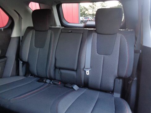 Used 2010 Chevrolet Equinox LT w/ Vehicle Interface Package FWD image 9