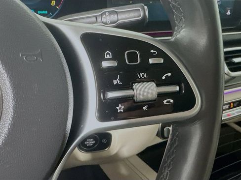 Used 2020 Mercedes-Benz GLS 450 4MATIC image 27