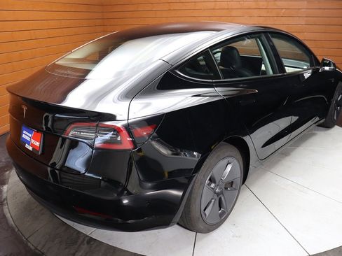 Used 2023 Tesla Model 3 Standard Range image 21