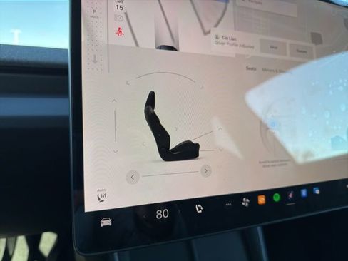 Used 2026 Tesla Model Y 2WD image 32