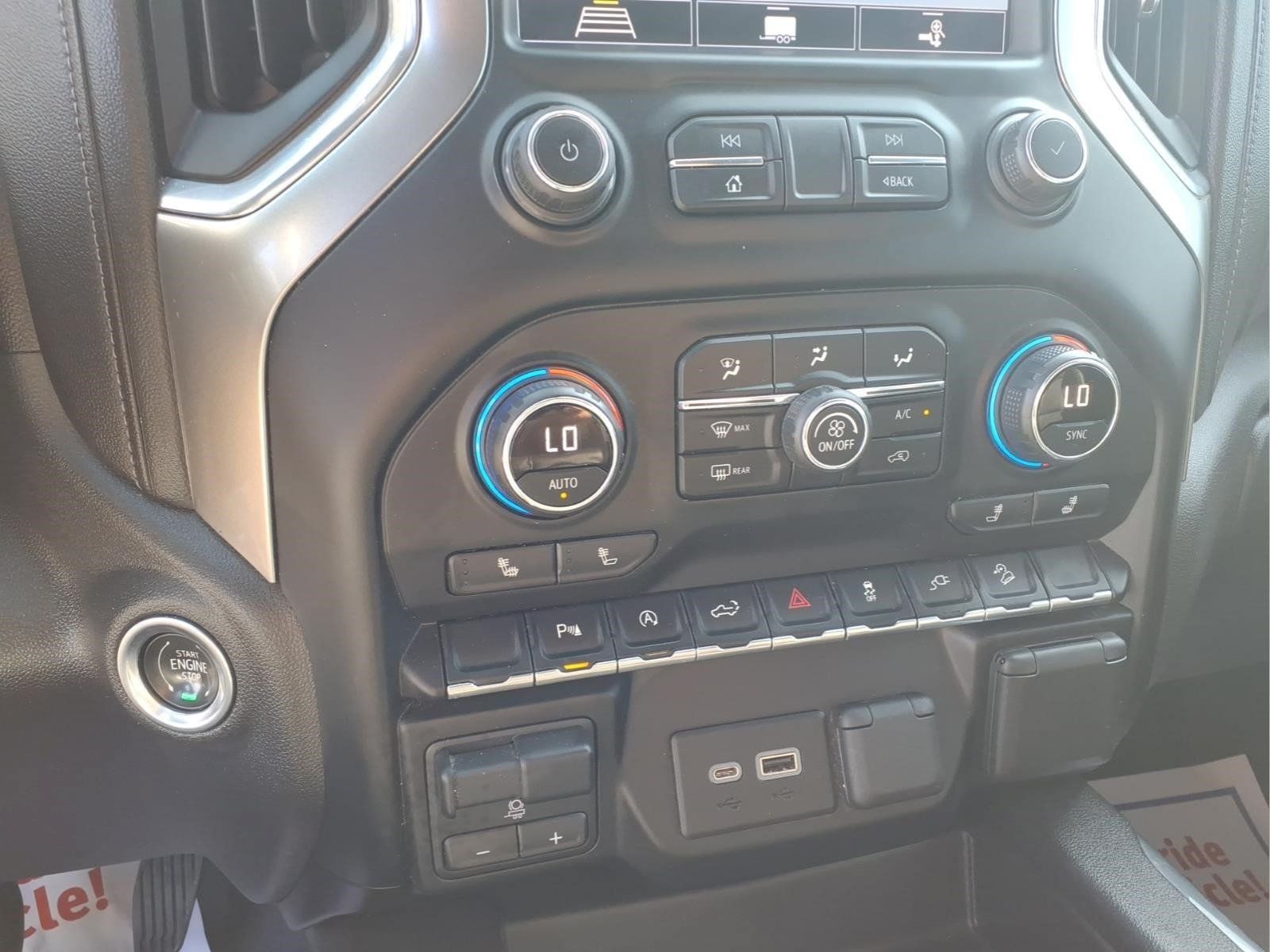 Used 2020 Chevrolet Silverado 1500 RST AWD/4WD image 12
