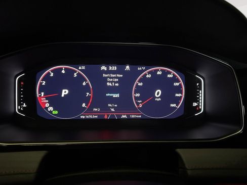 Used 2025 Volkswagen Jetta GLI Autobahn FWD image 2