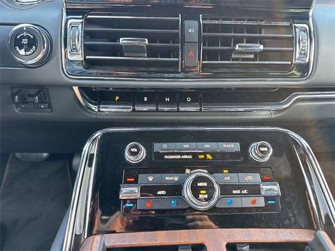 Used 2023 Lincoln Navigator L Black Label image 27