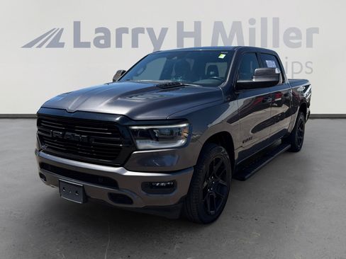 Used 2023 RAM 1500 Laramie AWD/4WD image 1
