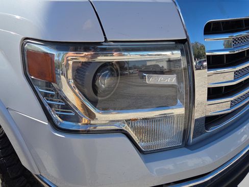 Used 2014 Ford F150 Lariat w/ Equipment Group 502A Luxury image 22