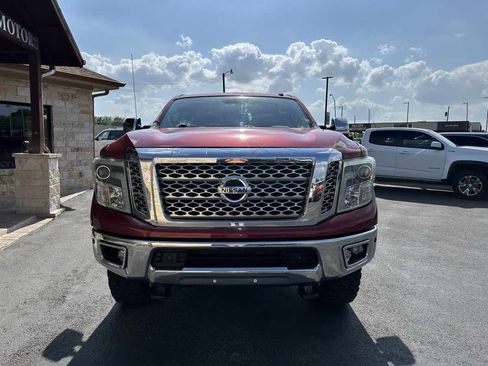 Used 2016 Nissan Titan SL image 7