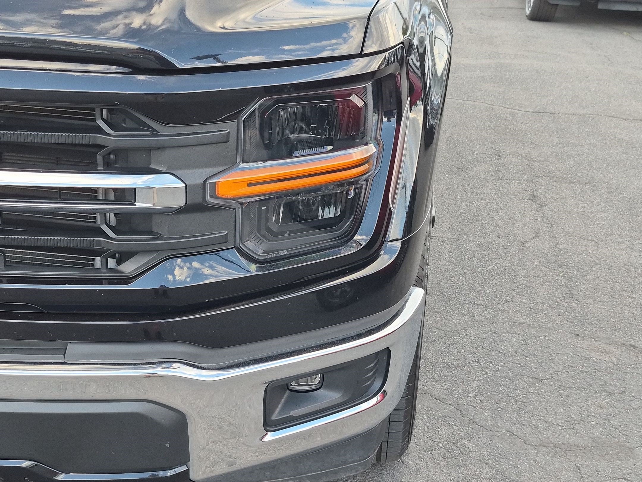 Used 2024 Ford F150 XLT w/ Mobile Office Package AWD/4WD image 13