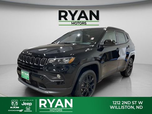 New 2026 Jeep Compass Latitude AWD/4WD image 5