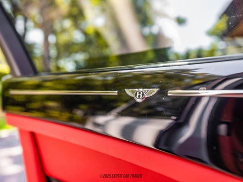 Used 2019 Bentley Mulsanne Speed image 32