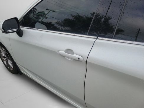 Used 2021 Toyota Avalon XLE w/ Moonroof Package FWD image 28