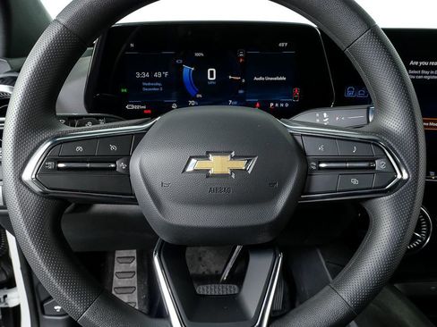 New 2026 Chevrolet Blazer EV LT image 9