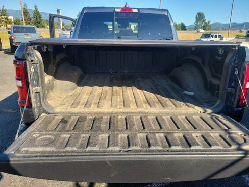 Used 2025 RAM 1500 Tradesman AWD/4WD image 9