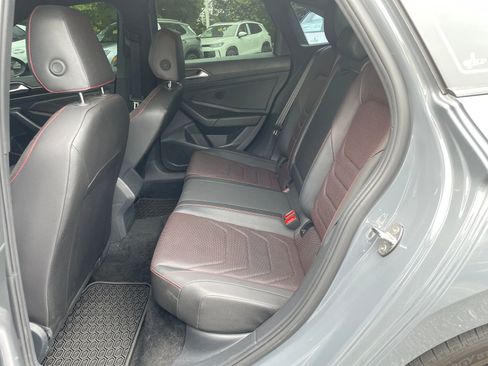Certified 2024 Volkswagen Jetta GLI Autobahn w/ GLI Black Package FWD image 10