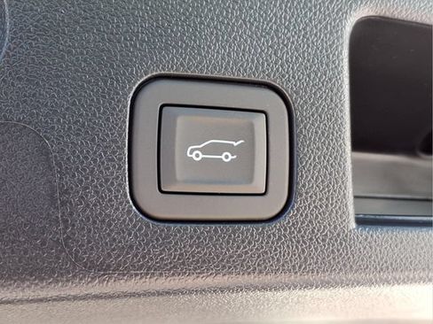 New 2026 GMC Terrain Denali AWD/4WD image 21
