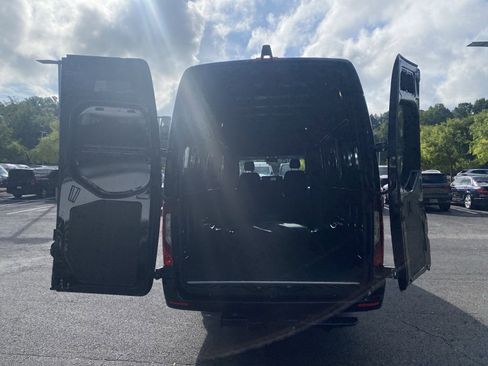 New 2024 Mercedes-Benz Sprinter 3500 image 18