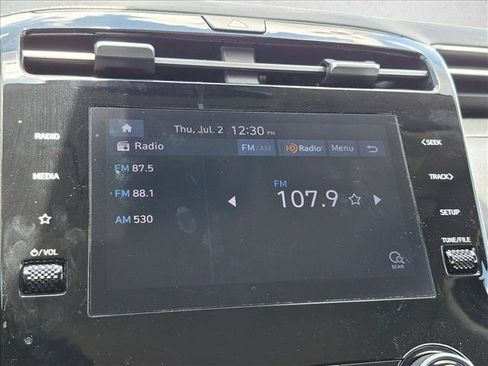 Used 2023 Hyundai Tucson SE AWD/4WD image 10
