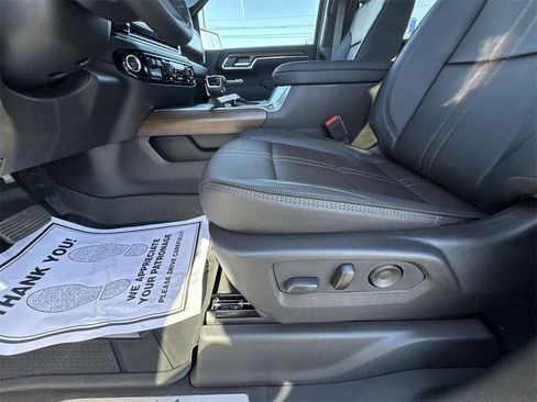 New 2026 Chevrolet Silverado 1500 High Country image 12