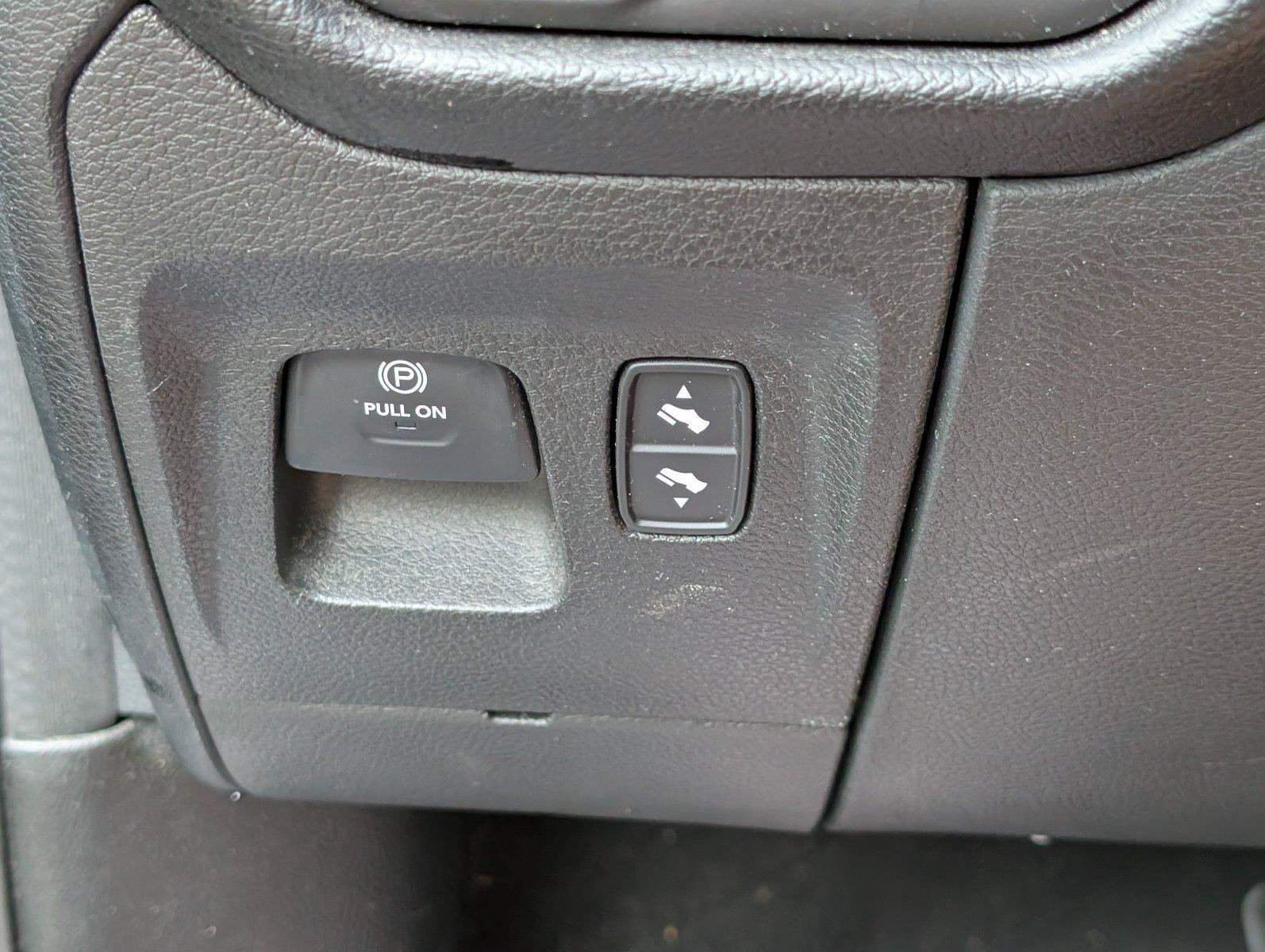 Used 2020 RAM 1500 Big Horn RWD image 29