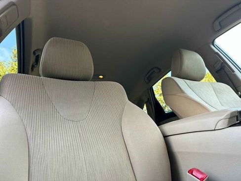 Used 2013 Toyota Venza LE image 21