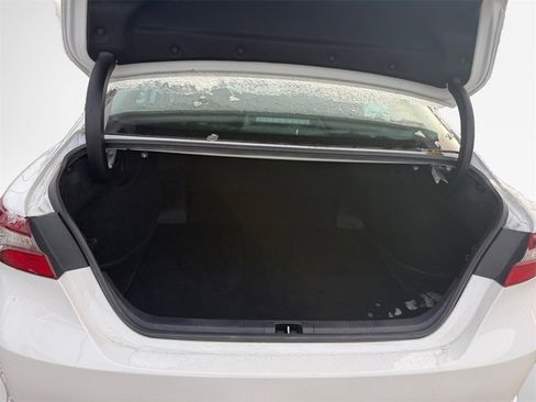 Used 2023 Toyota Camry SE image 22