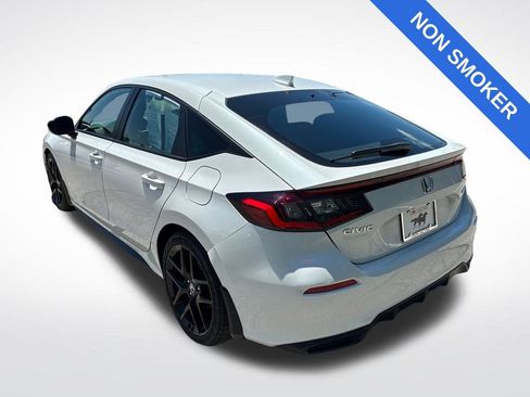 Used 2025 Honda Civic Sport image 5