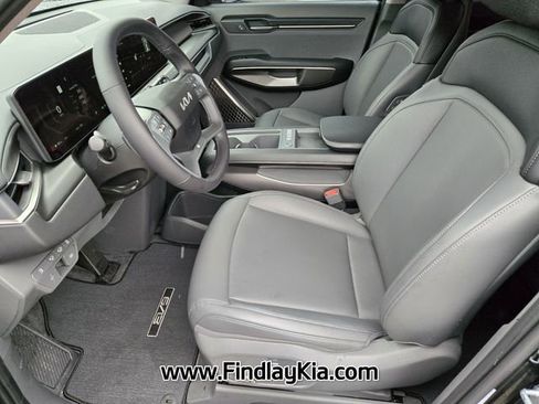 Certified 2026 Kia EV9 Light image 12