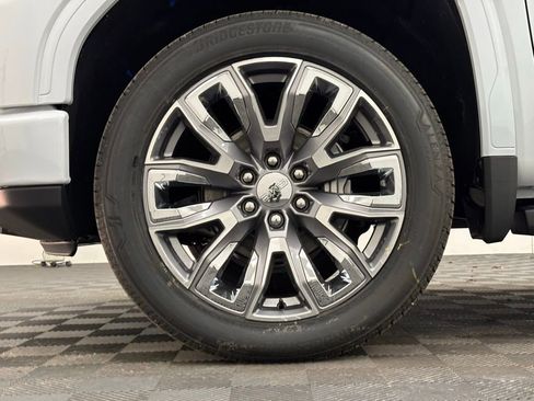 New 2026 GMC Sierra 1500 Denali w/ Denali Reserve Package image 16