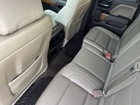 Used 2015 GMC Sierra 2500 SLT w/ Driver Alert Package image 12