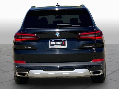 Used 2023 BMW X5 xDrive40i w/ Premium Package AWD/4WD image 4