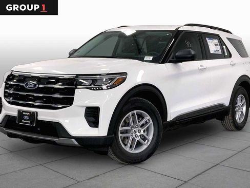 New 2026 Ford Explorer Active RWD image 1