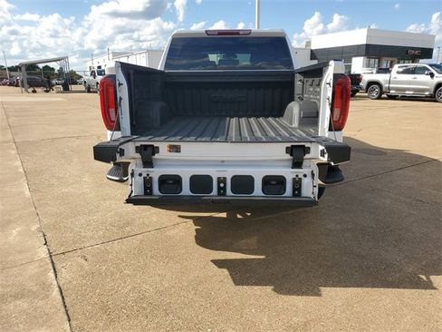 Certified 2023 GMC Sierra 1500 SLT image 26
