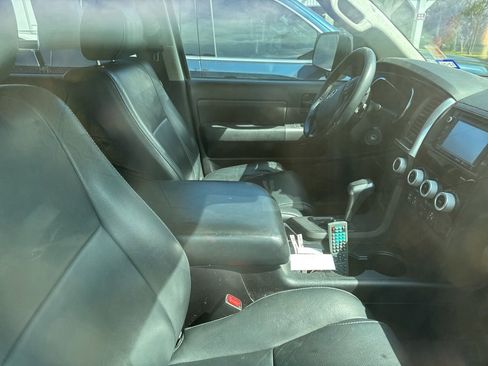 Used 2018 Toyota Sequoia TRD Sport image 7