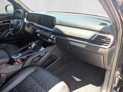 Used 2024 Kia Telluride SX Prestige X-Pro AWD/4WD image 21