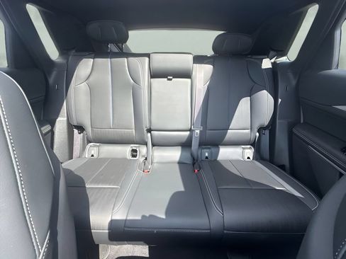 Used 2024 Cadillac Lyriq Luxury w/ LPO, Floor Liner Package AWD/4WD image 7