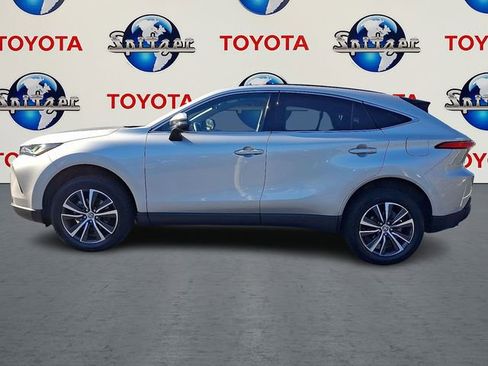 Certified 2024 Toyota Venza LE image 4