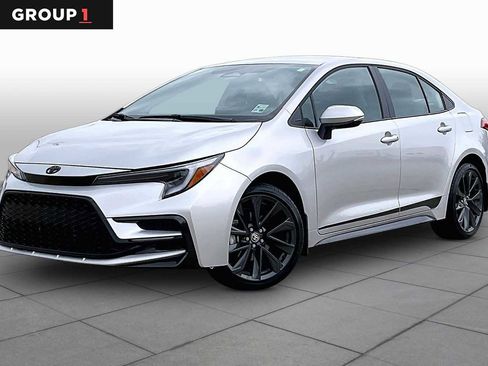 New 2026 Toyota Corolla SE FWD image 1