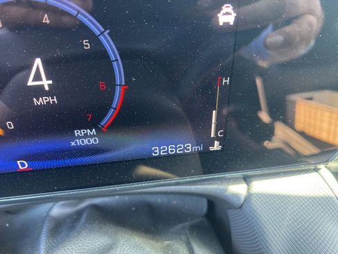 Used 2025 Chevrolet TrailBlazer LT FWD image 15