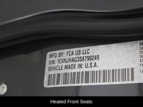 New 2025 Jeep Grand Cherokee Altitude image 20