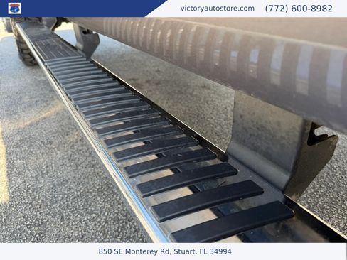 Used 2011 Ford F350 Lariat AWD/4WD image 11