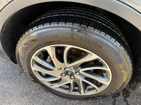 Used 2020 Lincoln Corsair FWD w/ Equipment Group 101A image 28