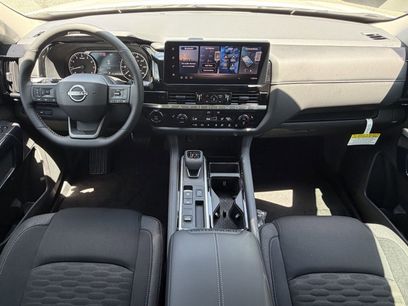 New 2026 Nissan Pathfinder SV w/ SV Premium Package
