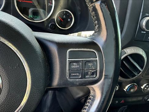 Used 2017 Jeep Wrangler Unlimited Sport w/ Quick Order Package 24S AWD/4WD image 21