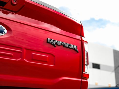 Used 2021 Ford F150 Raptor w/ Tow Technology Package image 30