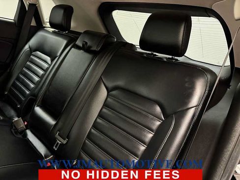 Used 2024 Ford Edge SEL AWD/4WD image 15