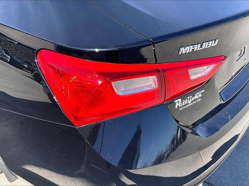 Used 2020 Chevrolet Malibu LS FWD image 21