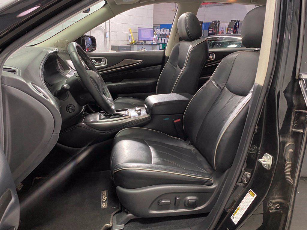 Used 2020 INFINITI QX60 Luxe w/ Essential Package AWD/4WD image 16