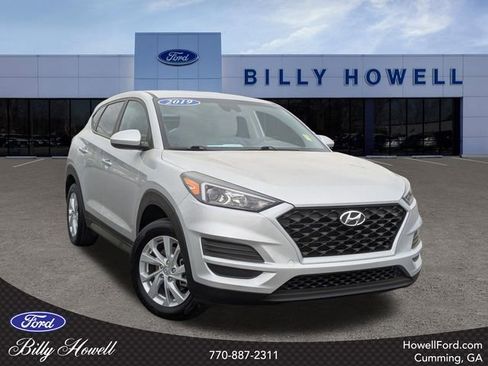 Used 2019 Hyundai Tucson SE FWD image 1