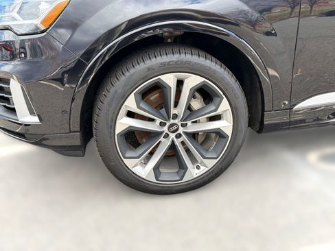 Used 2020 Audi Q7 3.0T Premium Plus w/ Premium Plus Package image 12