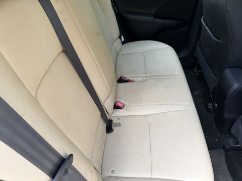 Used 2014 Lexus CT 200h FWD image 35