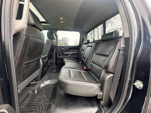 Used 2019 GMC Sierra 2500 Denali image 16
